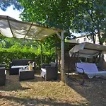 Casa Guna - Happy